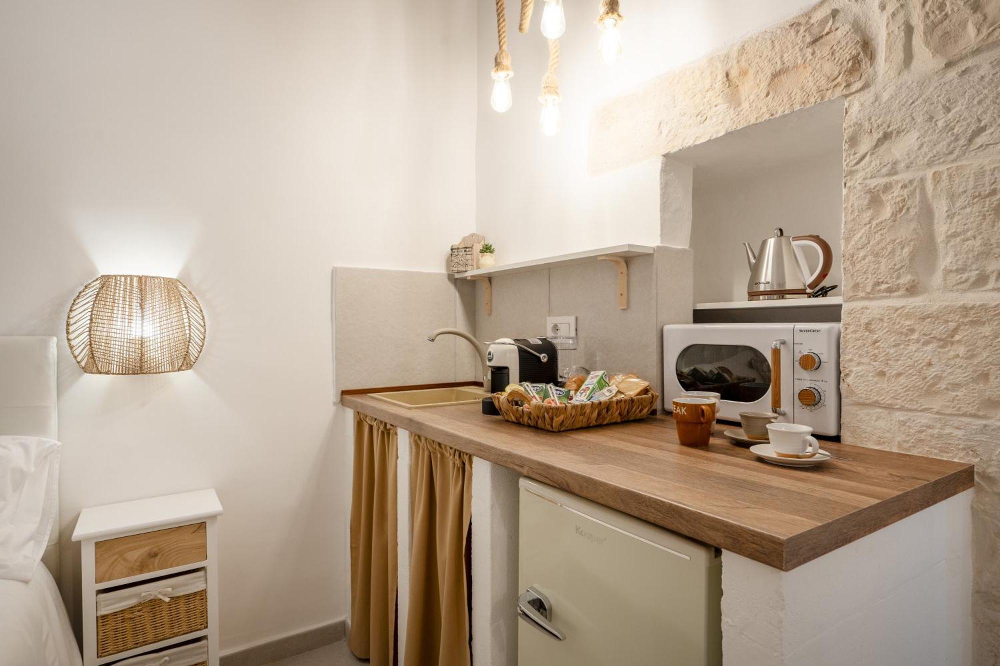 Dimora Giulia Luxury Suite And Room Castellana Grotte Bagian luar foto