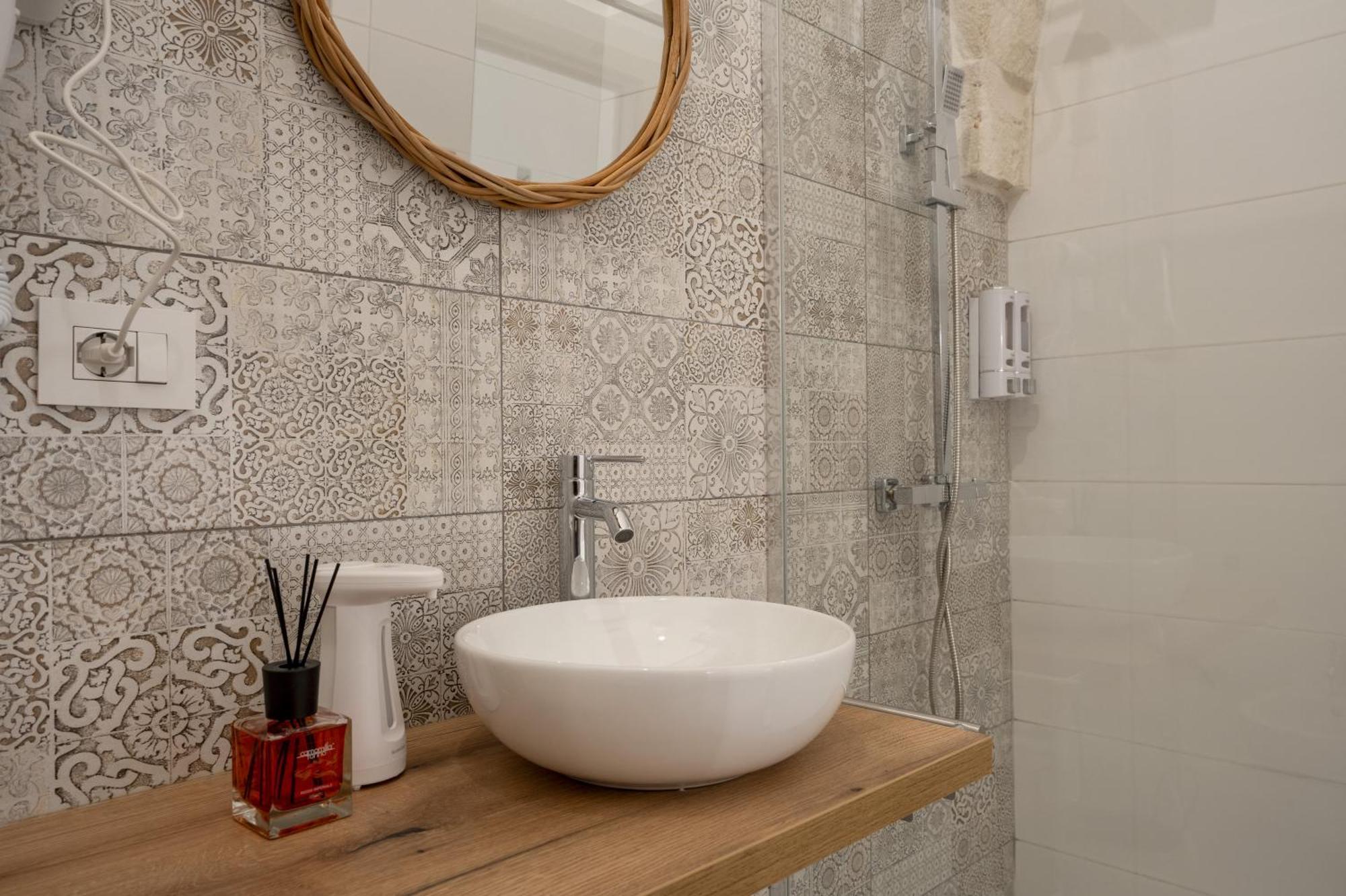 Dimora Giulia Luxury Suite And Room Castellana Grotte Bagian luar foto